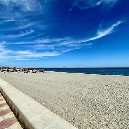 Belvilla By Oyo Los Kiwis 1Aª Lanea De Playa 滨海罗克塔斯 外观 照片