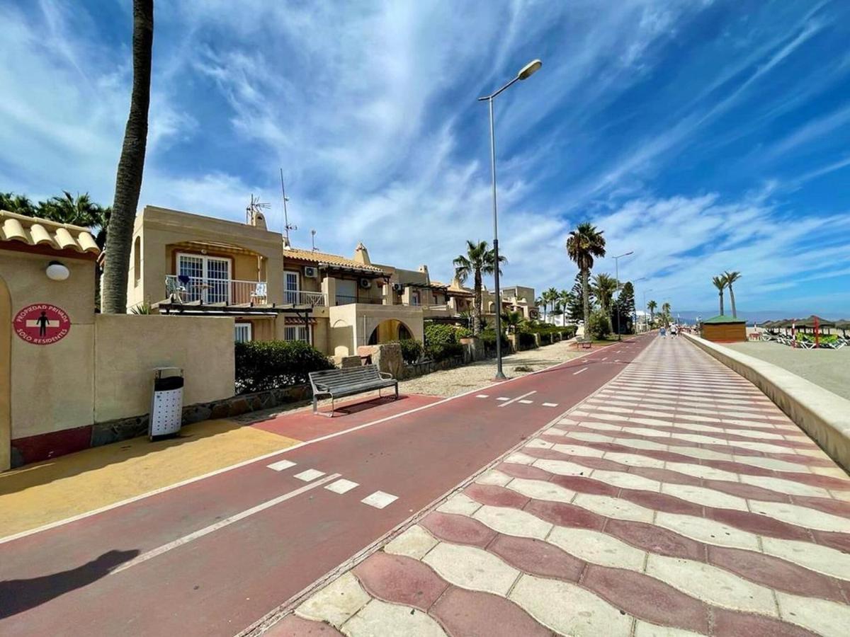 Belvilla By Oyo Los Kiwis 1Aª Lanea De Playa 滨海罗克塔斯 外观 照片